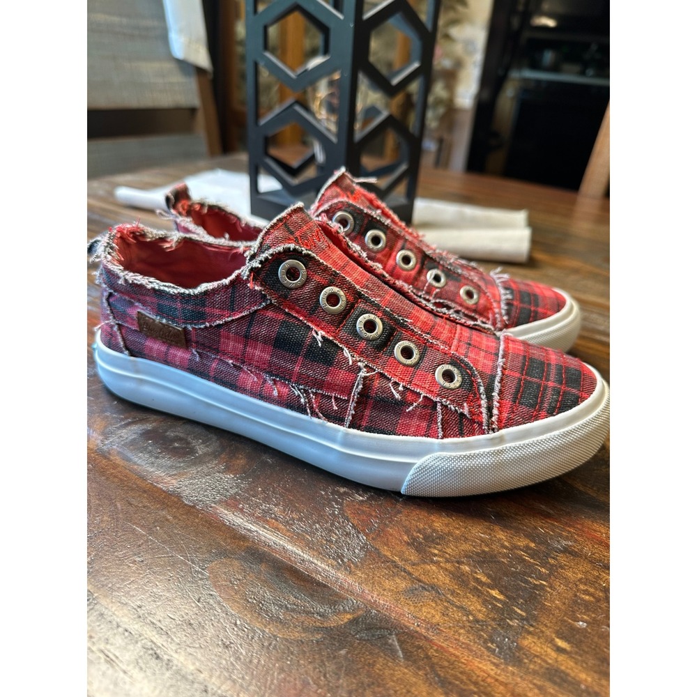 Blowfish Malibu Red Black Plaid Distressed Slip On Sneakers Womens Low Top Shoes